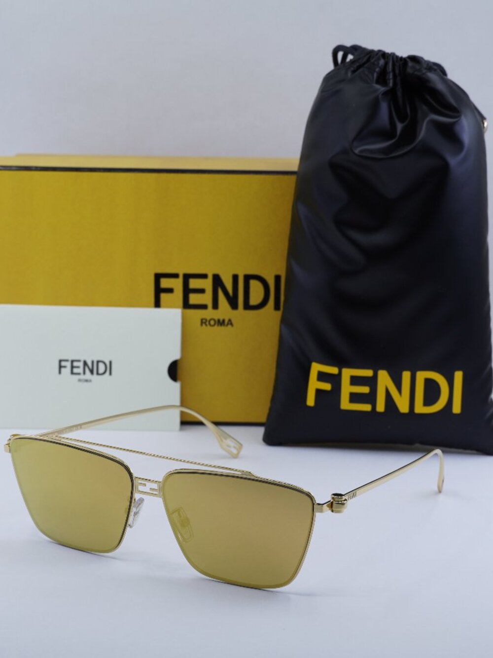 Fendi FE40110U 30L Square Sunglasses - Gold / Yellow Gold